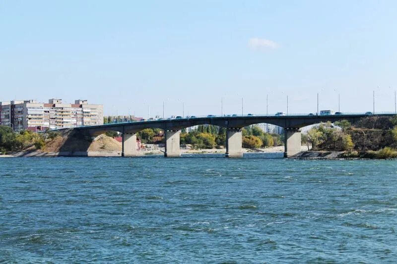 камышин бородинский мост 2022. бородинский мост в камышине. город камышин волгоградская область бородинский мост. бородинский мост город камышин. река волга камышин.