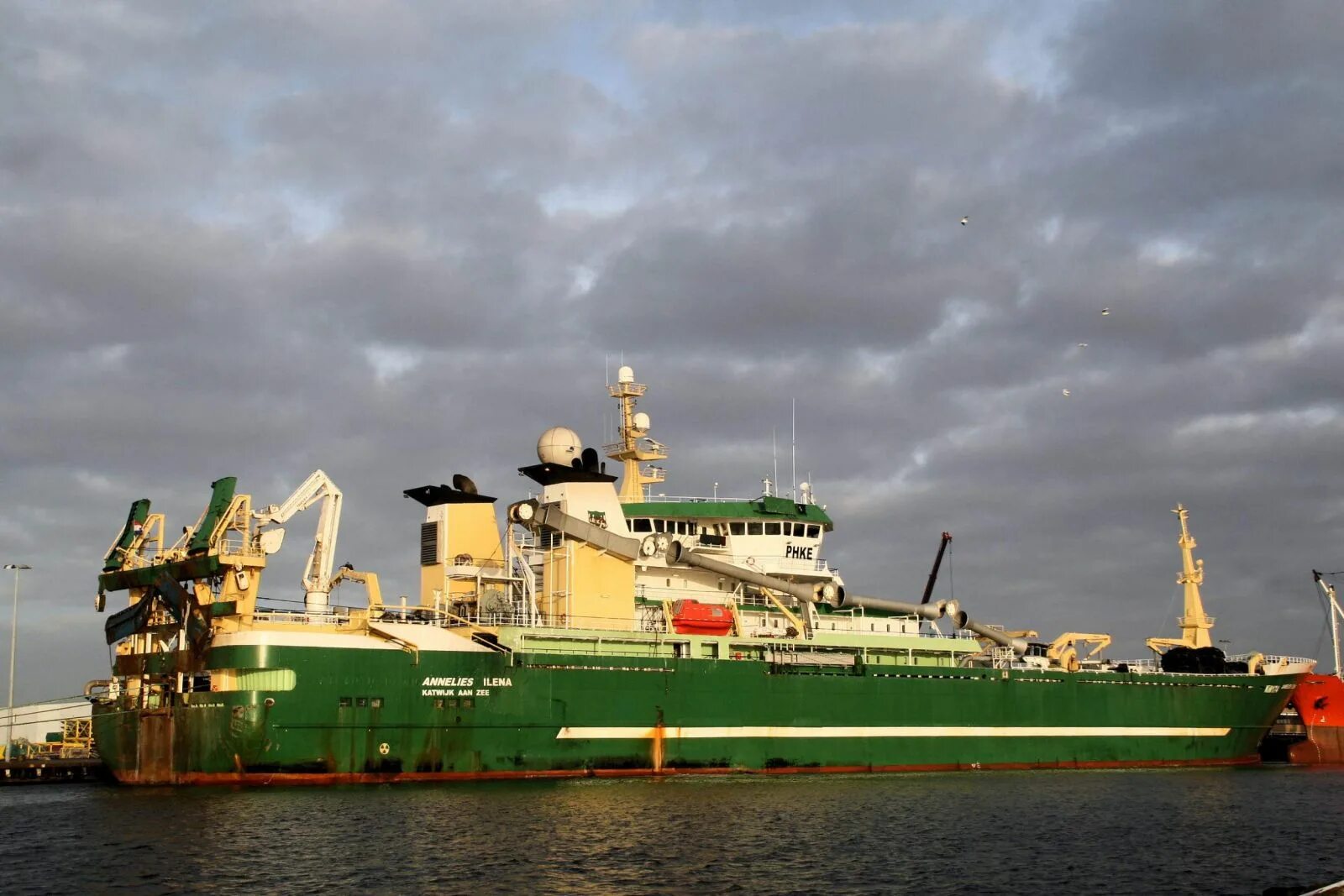 Atlantic down. Atlantic down. Atlantic down. атлантик даун судно. атлантик даун судно.