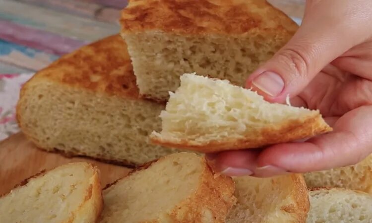 Сырная корка на хлеб на сковородке. Хлеб на сковороде быстро на дрожжах и воде рецепт. Пошаговый рецепт хлеба на сковороде