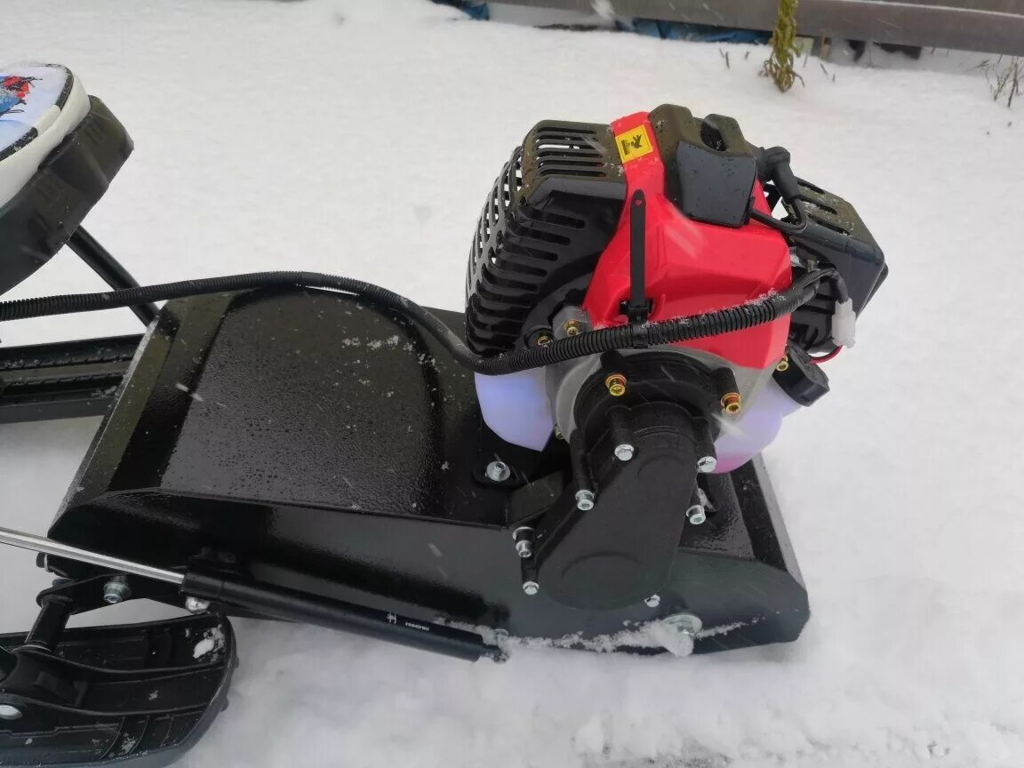 гусеничный модуль для снегоката 4т мотор. гусеничный снегокат детский. гусеница к мотоснегокат комфорт. детский снегоход ямаха. электроснегокат snowscooter 1000w.