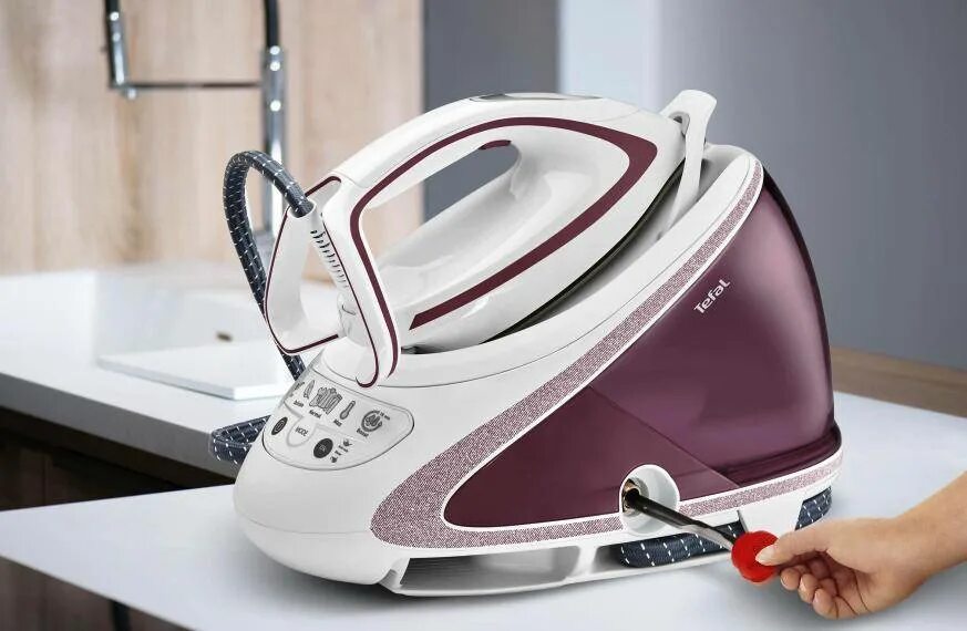 Как прочистить утюг. Tefal gv9710e0. Очистка парогенератора от накипи Тефаль. Парогенератор Миле. Утюг Philips 4543 система очистки накипи.