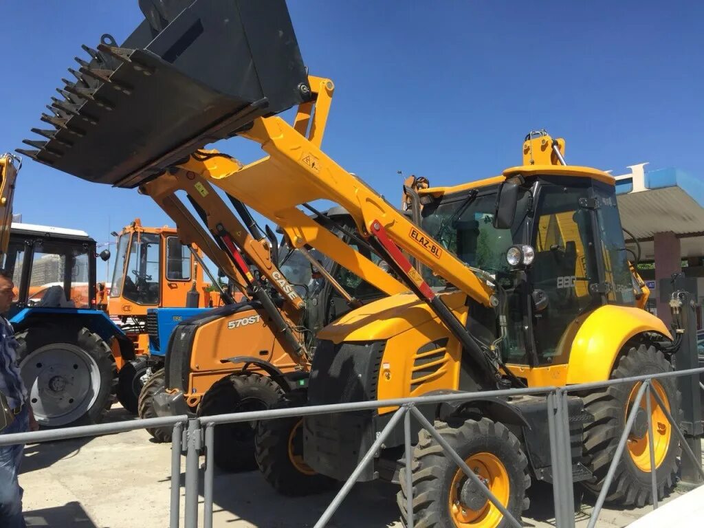 Погрузчики симферополь. Lonking lg glt25. Липецк погрузчик япония. Lonking lg glt25. Вилочный погрузчик oxlift.