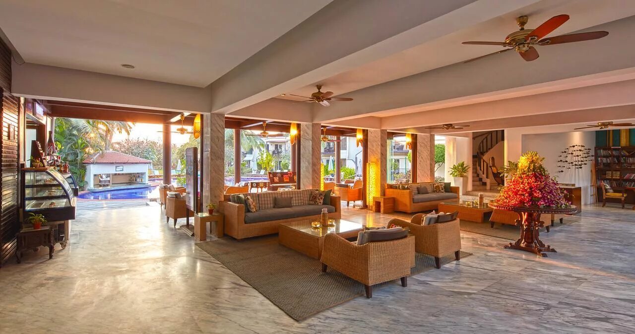 Royal orchid beach. Royal orchid beach. Greek beach orchid buildings. Уторда гоа. Royal orchid beach resort & spa 5*.