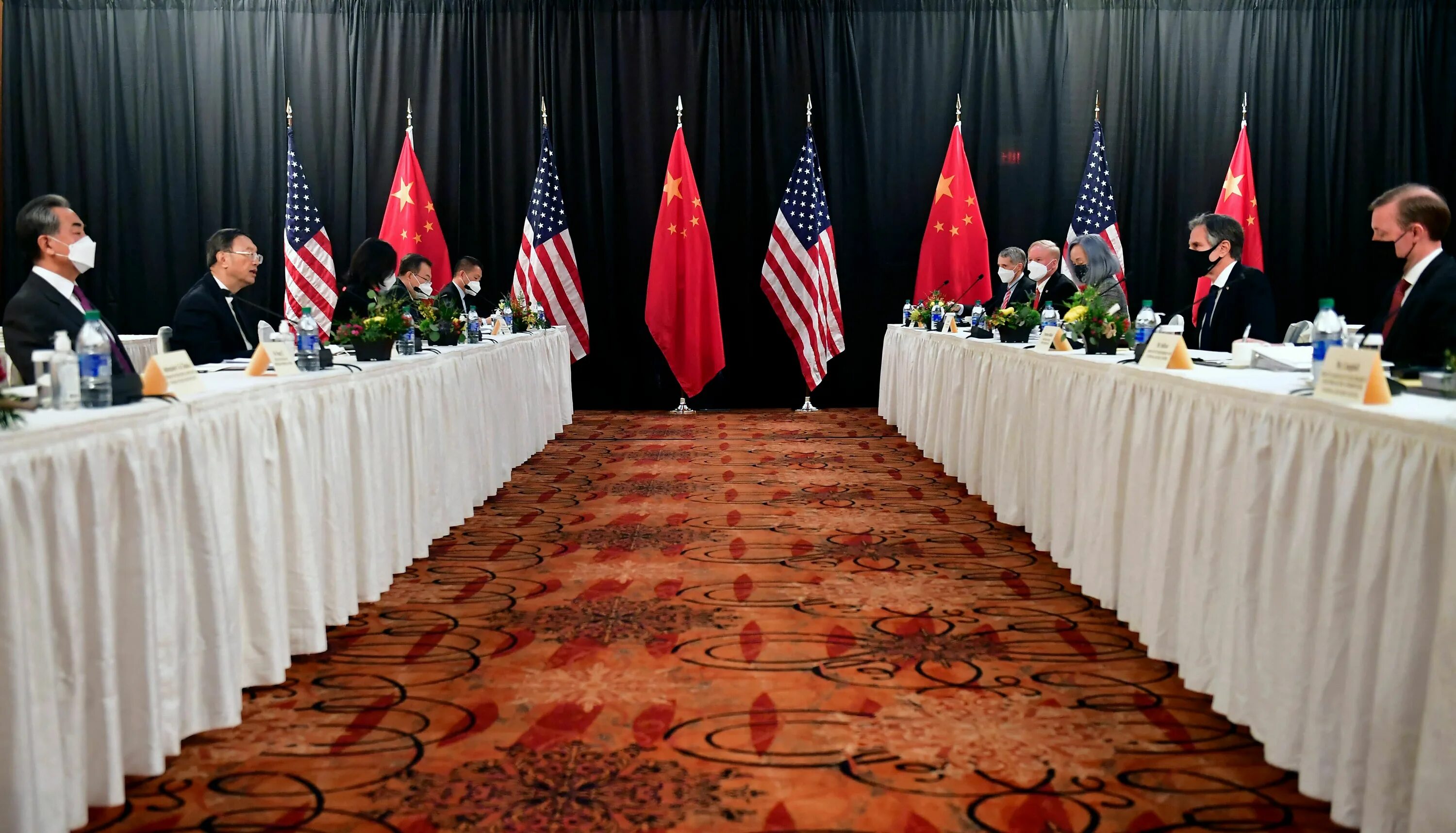 Переговоры Китая и США на Аляске. Переговоры с китайцами. Дипломатия США. Американские переговоры. Переговоры американцев