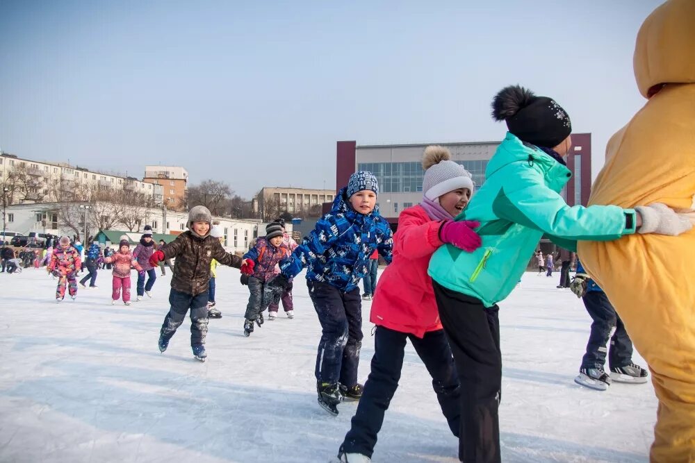 Зимний спортивный праздник. Зимний фестиваль в лужниках. Зимний спортивный фестиваль. Зимний спортивный фестиваль. Зимний спортивный фестиваль.