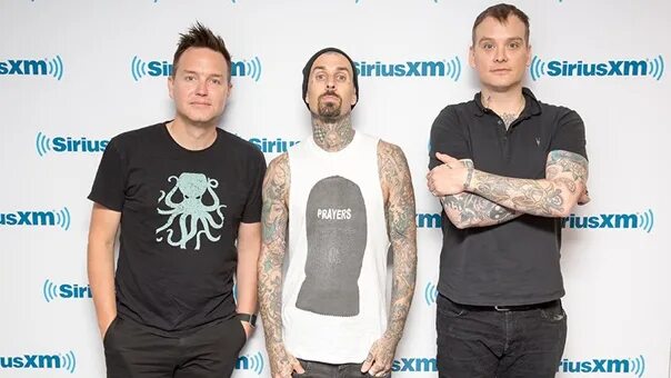 Blink stay. Blink-182. рок группа блинк 182. california (blink-182 album). блинк 182 слушать.