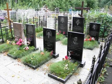 Место на кладбище при жизни
