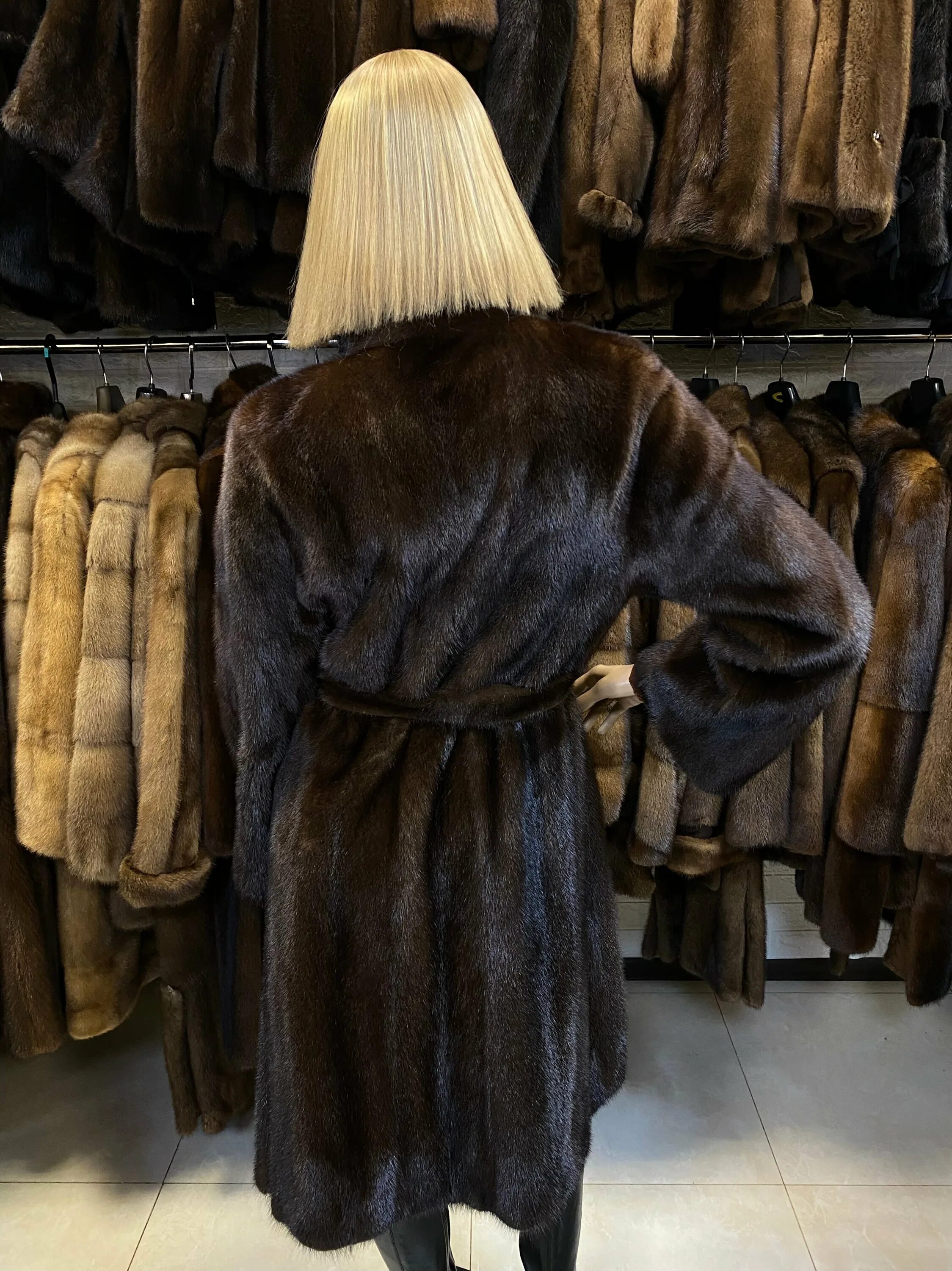 шуба на запах увеличивает. норковая шуба шанель. пальто тедди беар. шуба на запах из норки. шуба из тосканского ягненка.
