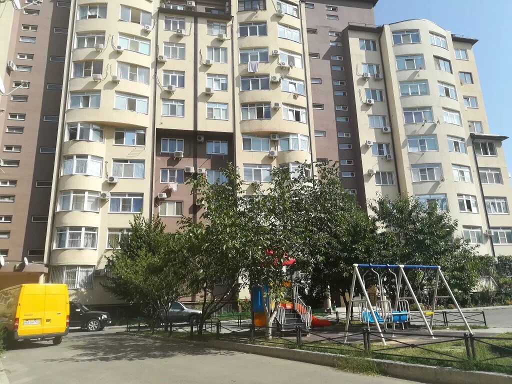 Ул лазурная анапа. Анапа улица Лазурная 16. Лазурная 16 Анапа. Апрель, Анапа, Лазурная улица 16 панорама улиц. Анапа улица Лазурная.