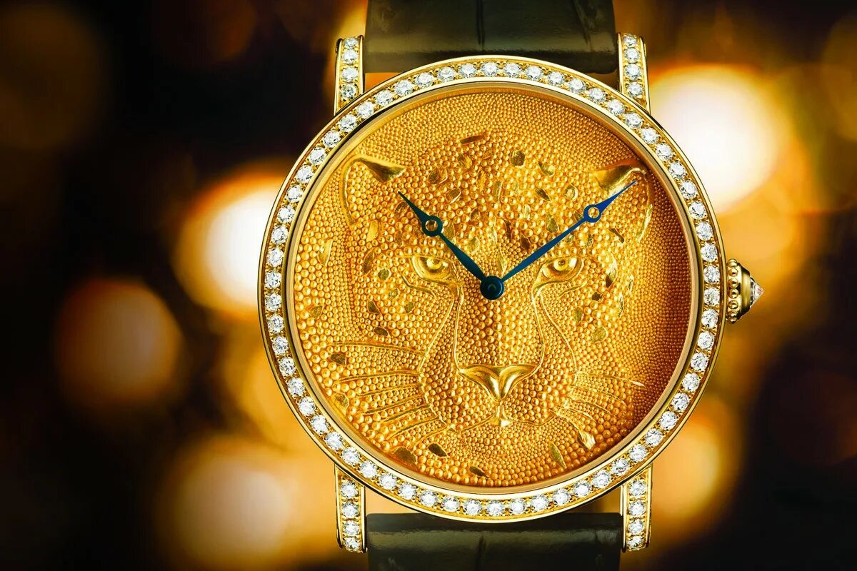 Часы. Cartier Panthere часы. Cartier Panthere циферблат. Watch Cartier Gold. Самые дорогие золотые часы Картье.