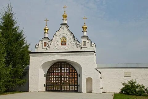 Святые врата