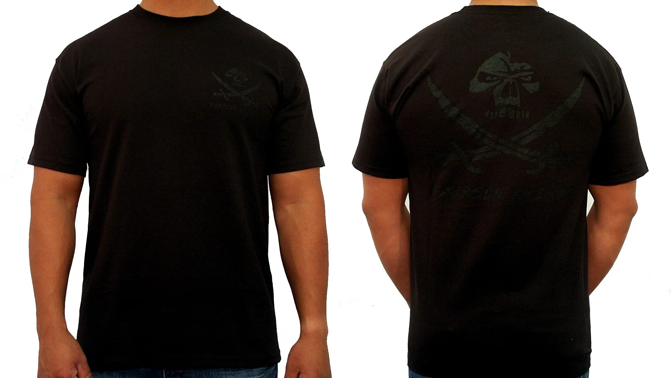 T p back. Мокап black t-shirt front back. футболка мужская. футболка спина.