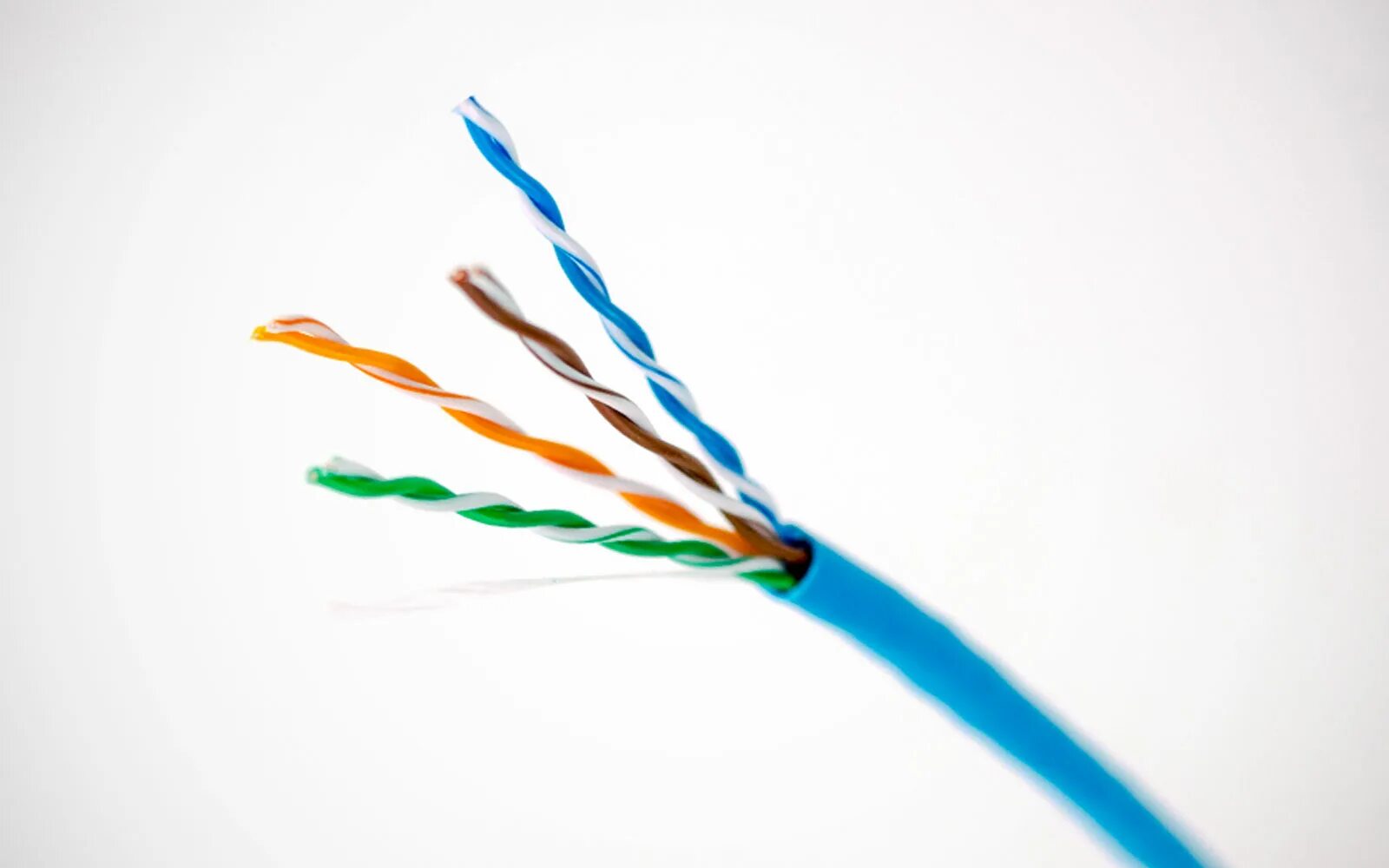 Витая пара lan541 (ftp4х2х0. Кабель сетевой/lan cable f/utp, 6 cat. 23 lan. 23 lan. Катушка кабеля utp 500м.