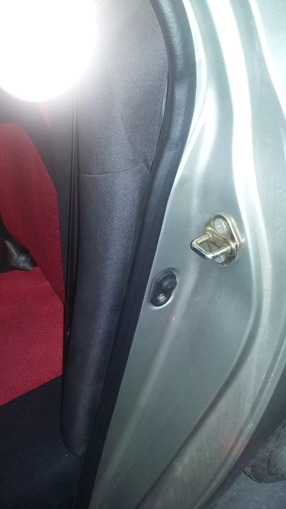 Уплотнительные резинки на двери лифан солано. Шумка дверей lifan x60. Не закрывается дверь лифан солано. Не закрывается дверь лифан солано. Концевик правой двери lifan x60.