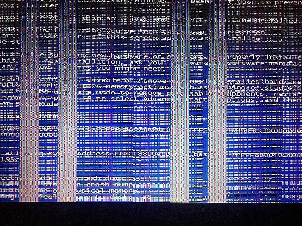 Полетела плата. Артефакты видеокарты на виндовс 10. Артефакты ГПУ видеокарты. Артефакты на мониторе компьютера. Артефакты видеокарты ноутбука.