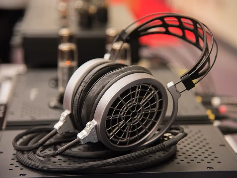 Умный дом мультимедиа. 1. Новый музыкальный центр heritage audio из франции. M audio torq. 8 plus vx.