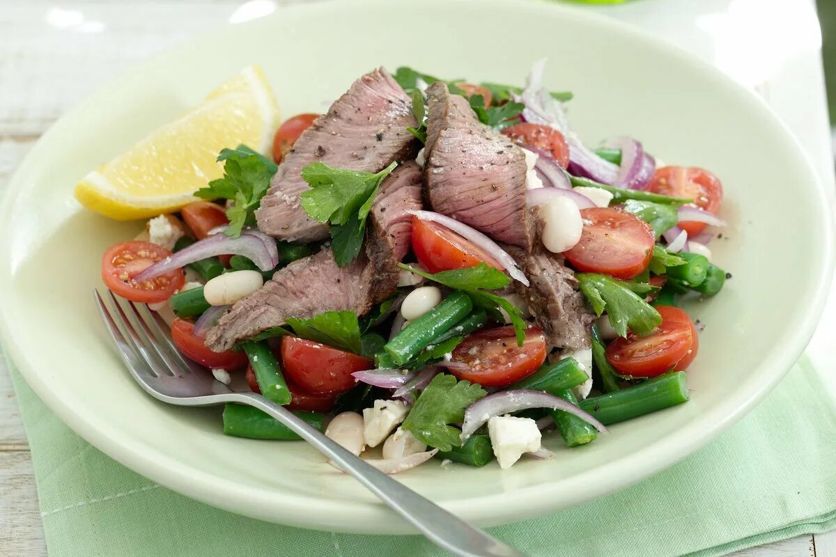 Салат из свежего мяса
