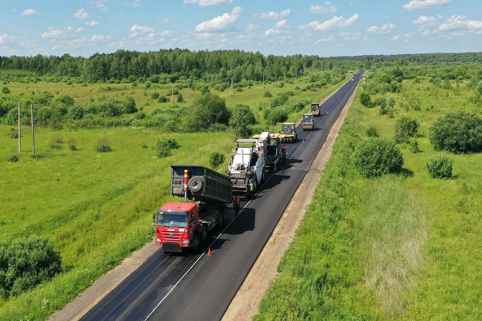 Закрытие дорог ярославская область 2024 год. Дороги Ярославской области. Ремонт дороги. Реконструкция дороги Москвы. Ремонт дорог фото.