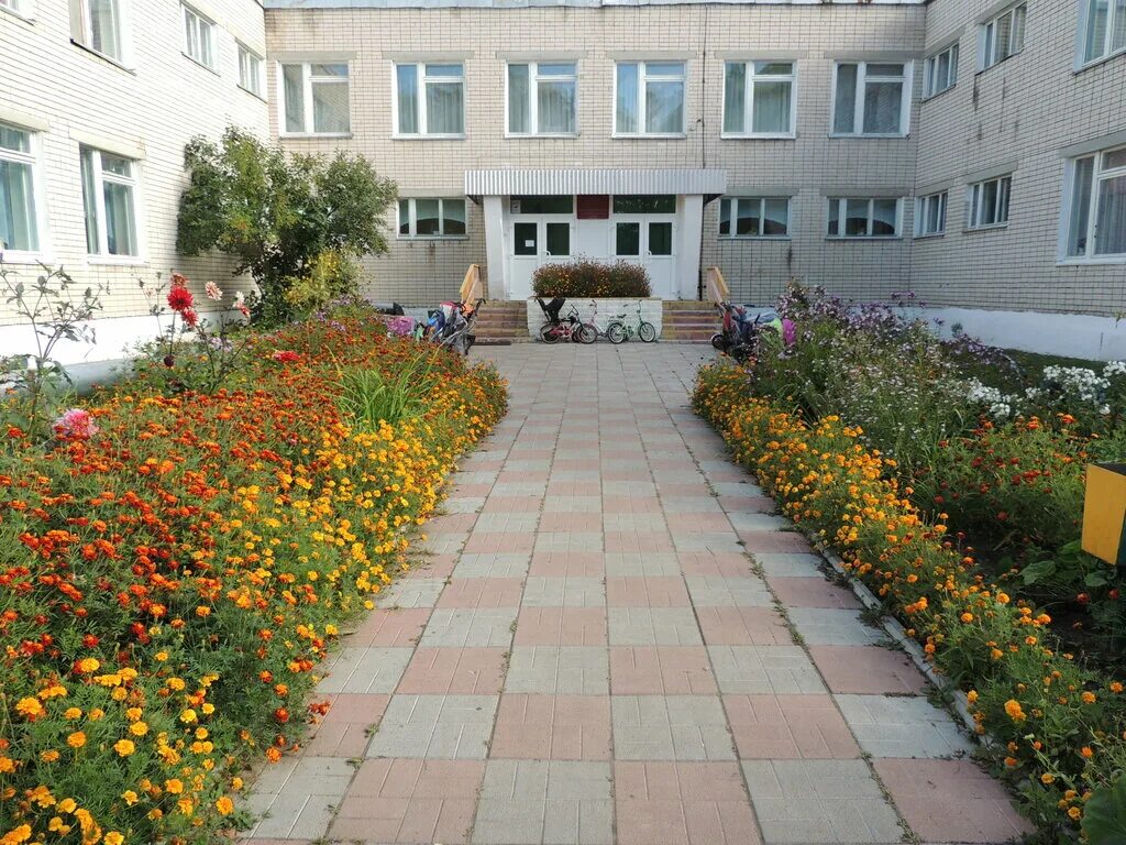 ильиногорск володарский район нижегородской области. посёлок ильиногорск нижегородская область. храм в ильиногорске нижегородская. ильиногорск достопримечательности. ильиногорск володарский район нижегородской области.