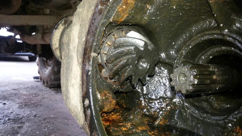 Щелчки в заднем мосту уаз 469. Скрежет заднего моста. Скрежет заднего моста. Скрежет заднего моста. 3.