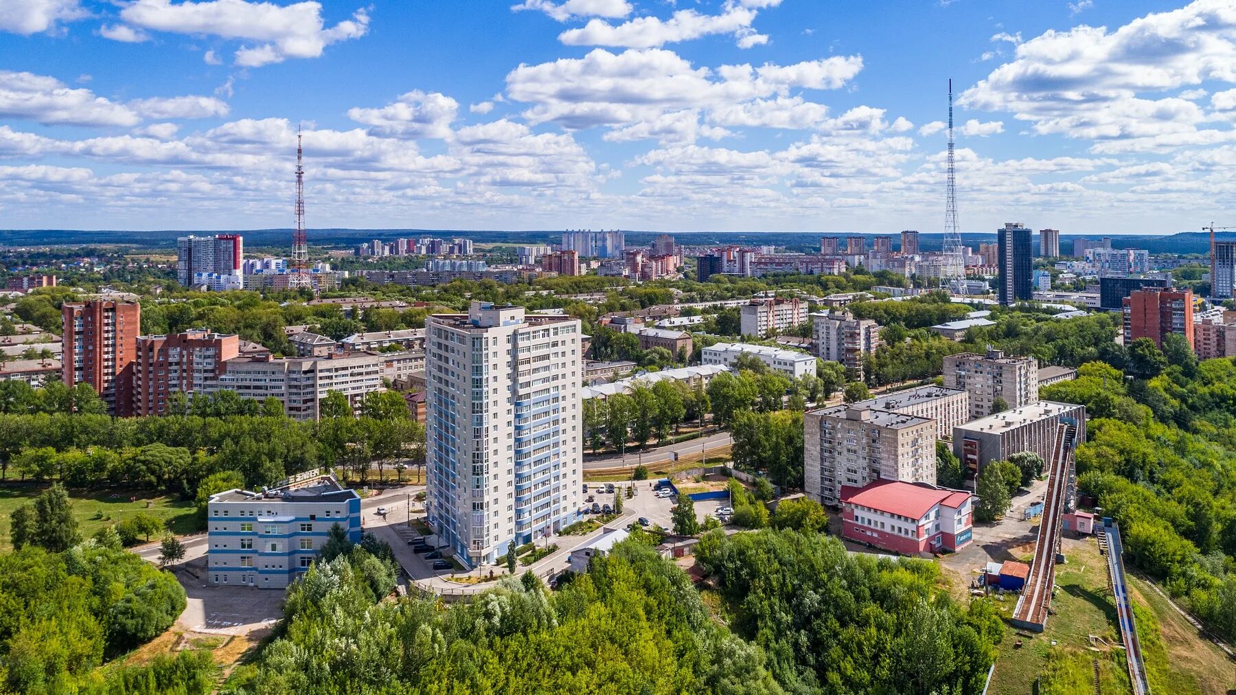 Концерт токсиса пермь. Пермь панорама. Пермь с высоты. Пермь красивая. Пермь красивые фото.