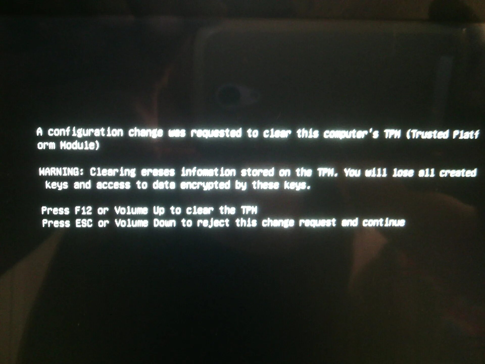 Clear tpm. Ошибка a configuration change was requested to Clear this Computer TPM. A configuration change was requested to Clear this Computer's TPM ноутбук что делать. Press ESC or Volume down to reject this change request and continue. The following configuration change was requested for this Computer's trusted platform Module TPM.