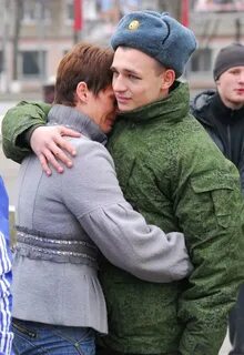 Провожая своих мужей и сыновей