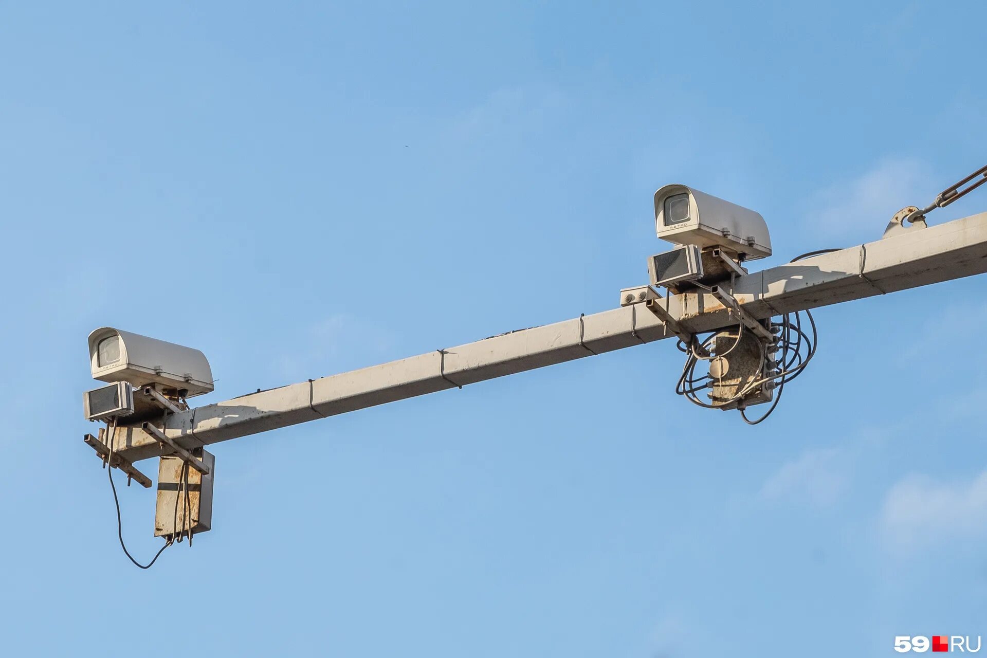 камеры пермь где. пермь стрелок камеры видеонаблюдения. пермь сейчас веб камера. фото с камер в перми. пермь камера онлайн.