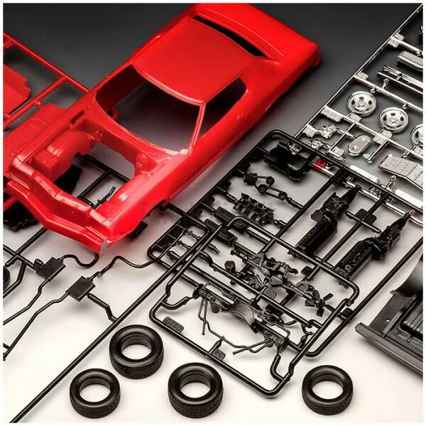 Сборная модель автомобиля. Сборные модели автомобилей из пластика. Сборные модели автомобилей из металла. Сборная модель автомобиля 1/8 из металла. Детали сборной модели