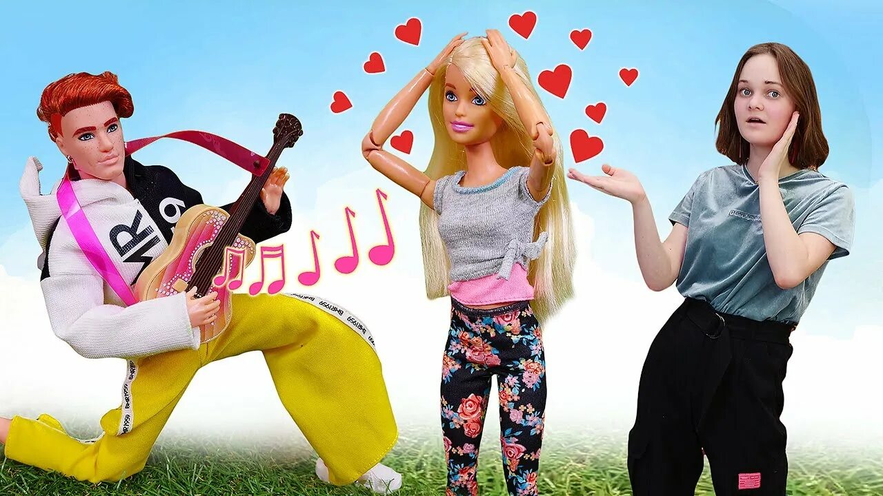 Танец барби и кена. Барби и Кен влюбились. Влюбленная Барби. Кукла Барби влюблена в Кена.. Барби и Кен тренд.