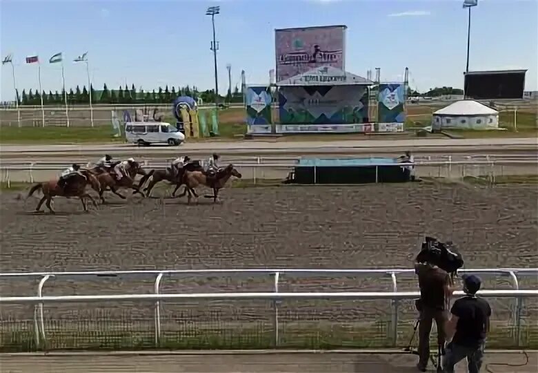 Подслушано месягутово контакте дуванский район башкортостан. Терра Башкирия 1 этап скачки. Дуванский ипподром. Конный спорт в Башкортостане. Турнир Терра Башкирия 2021 год Учалинский район.