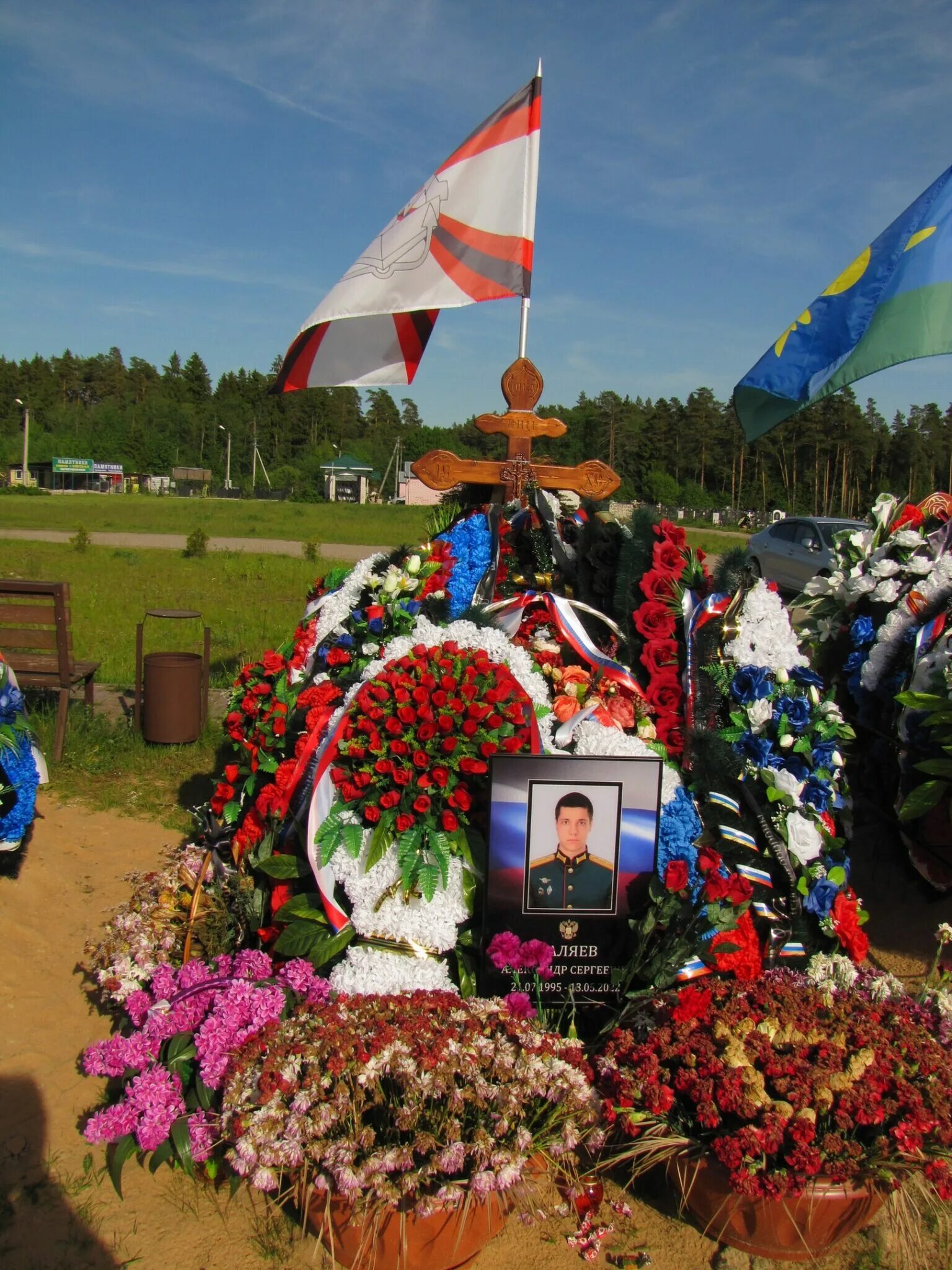 Аллея славы тверь дмитрово черкассы фото День памяти погибших сотрудников органов внутренних дел в Тверской области (Фото
