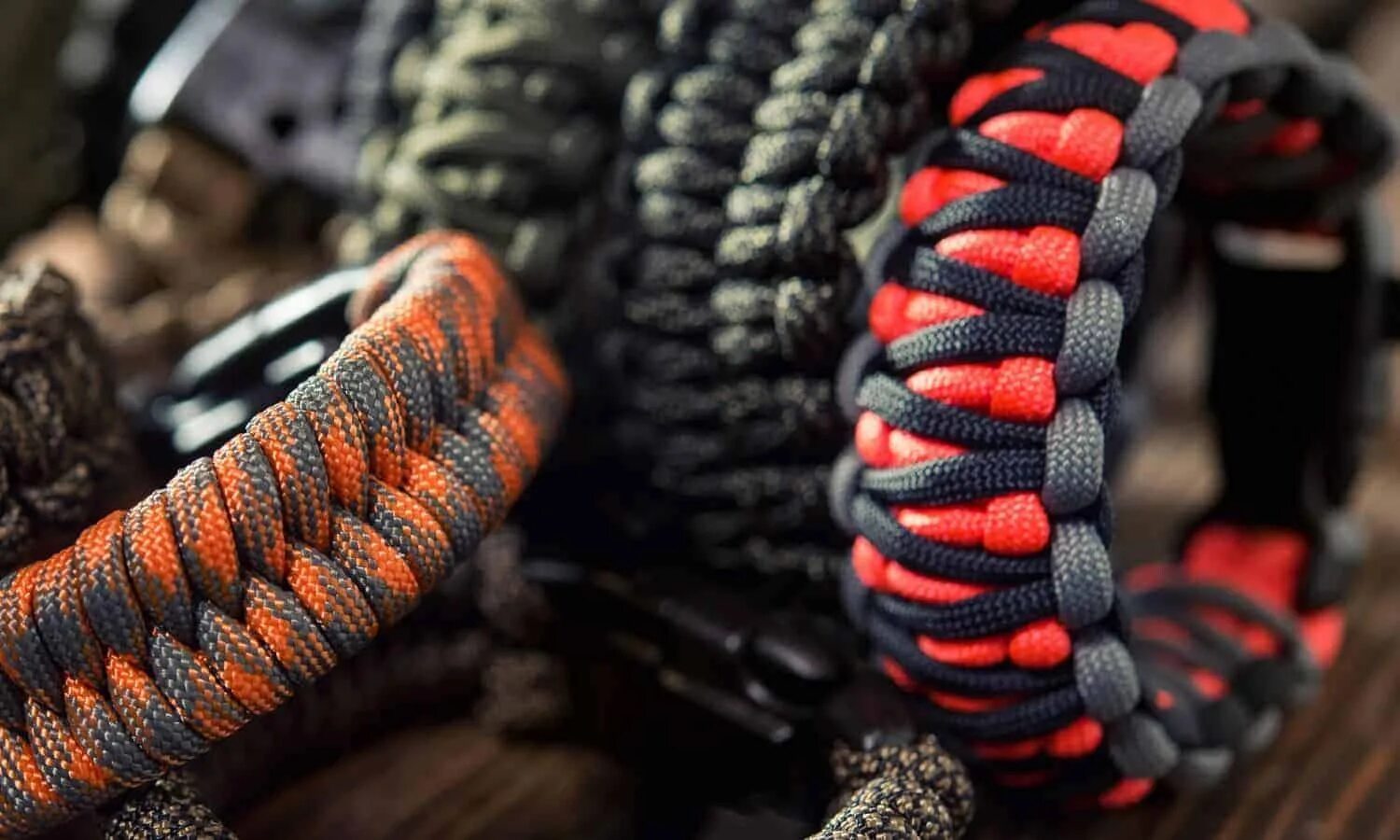 Паракорд 275. Paracord Snake Keychain.. Snake Knot Paracord. Паракорд бобина Combat.