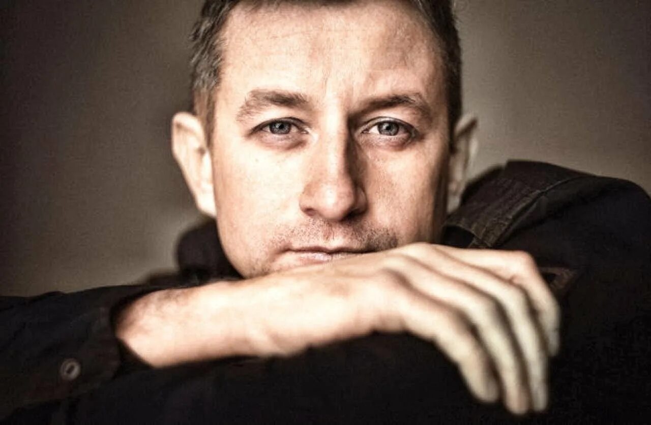 Шесть человек. 10 личностей. 10 личностей. Фотография команды. Сергей жадан.