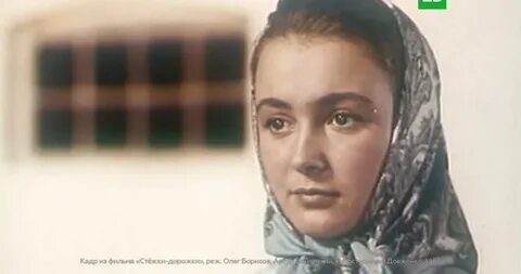 Porno filmda ottiz yoshlardagi rus ayol