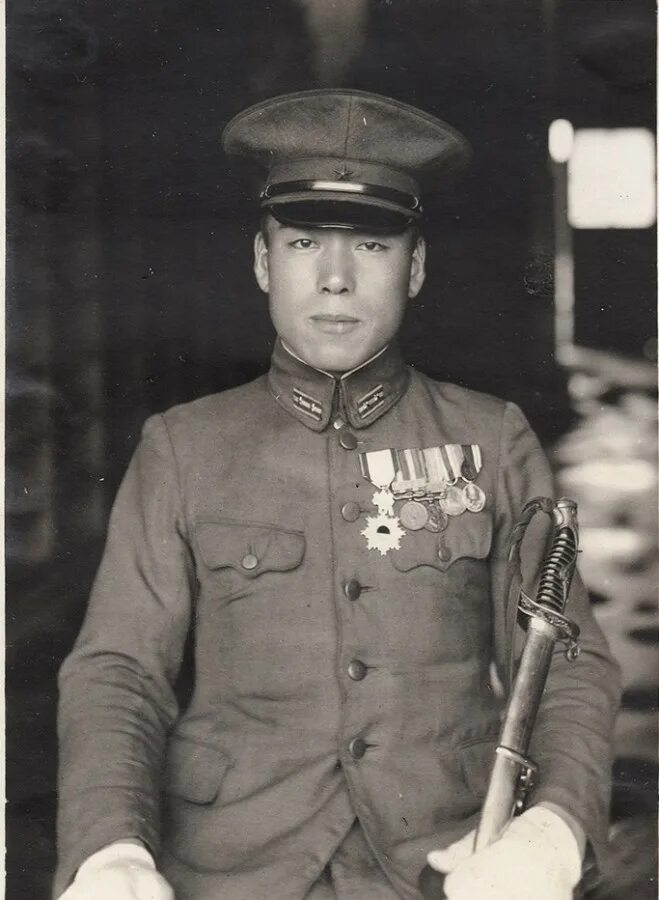 Матомэ Угаки. Адмирал Угаки. Японский офицер второй мировой. Японские офицеры второй мировой войны.