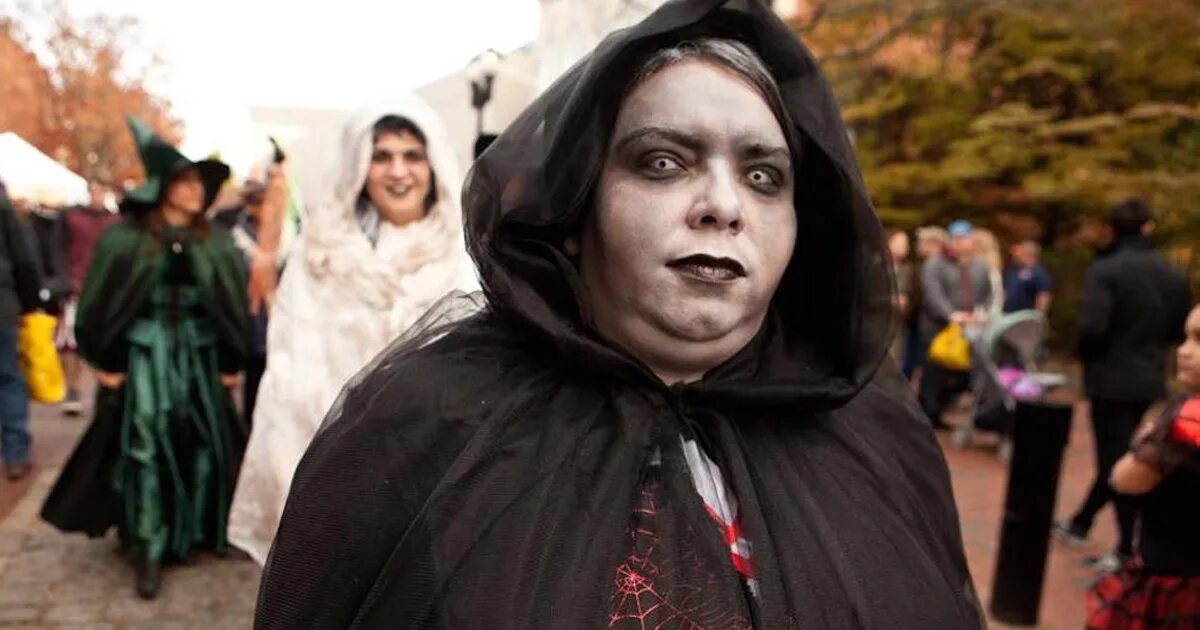 Аиу сериал шабаш ведьм. Американская история ужасов шабаш. Американская история ужасов шабаш ведьм. Аиу шабаш ведьм. Американская ведьма.