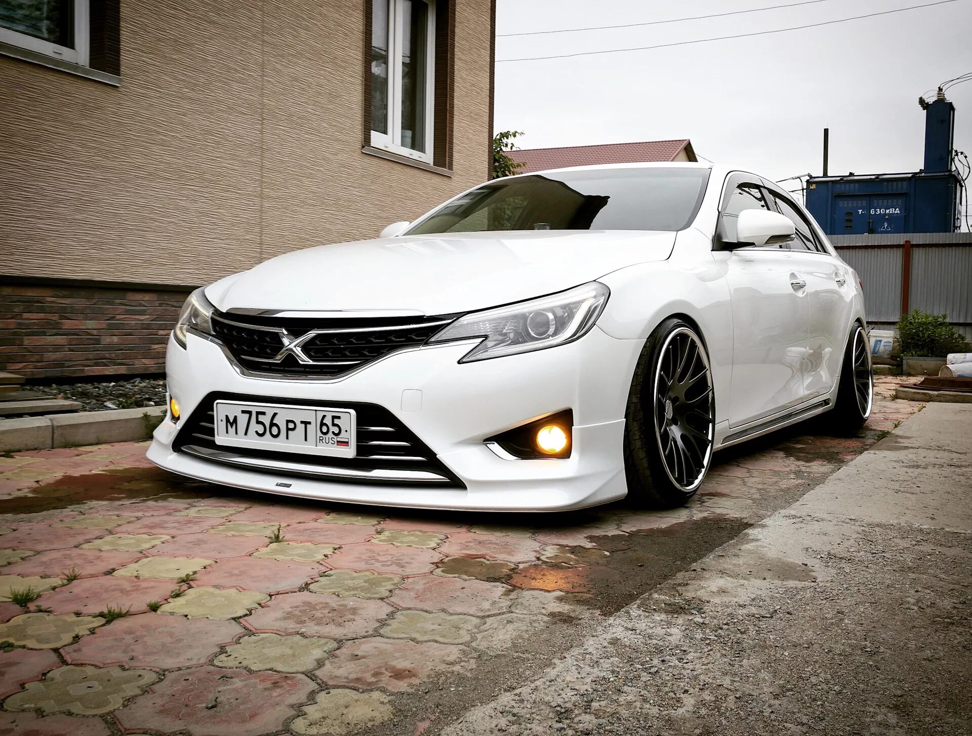 Новая марка тойота. Toyota Mark 2 x. Toyota Mark x grx130.