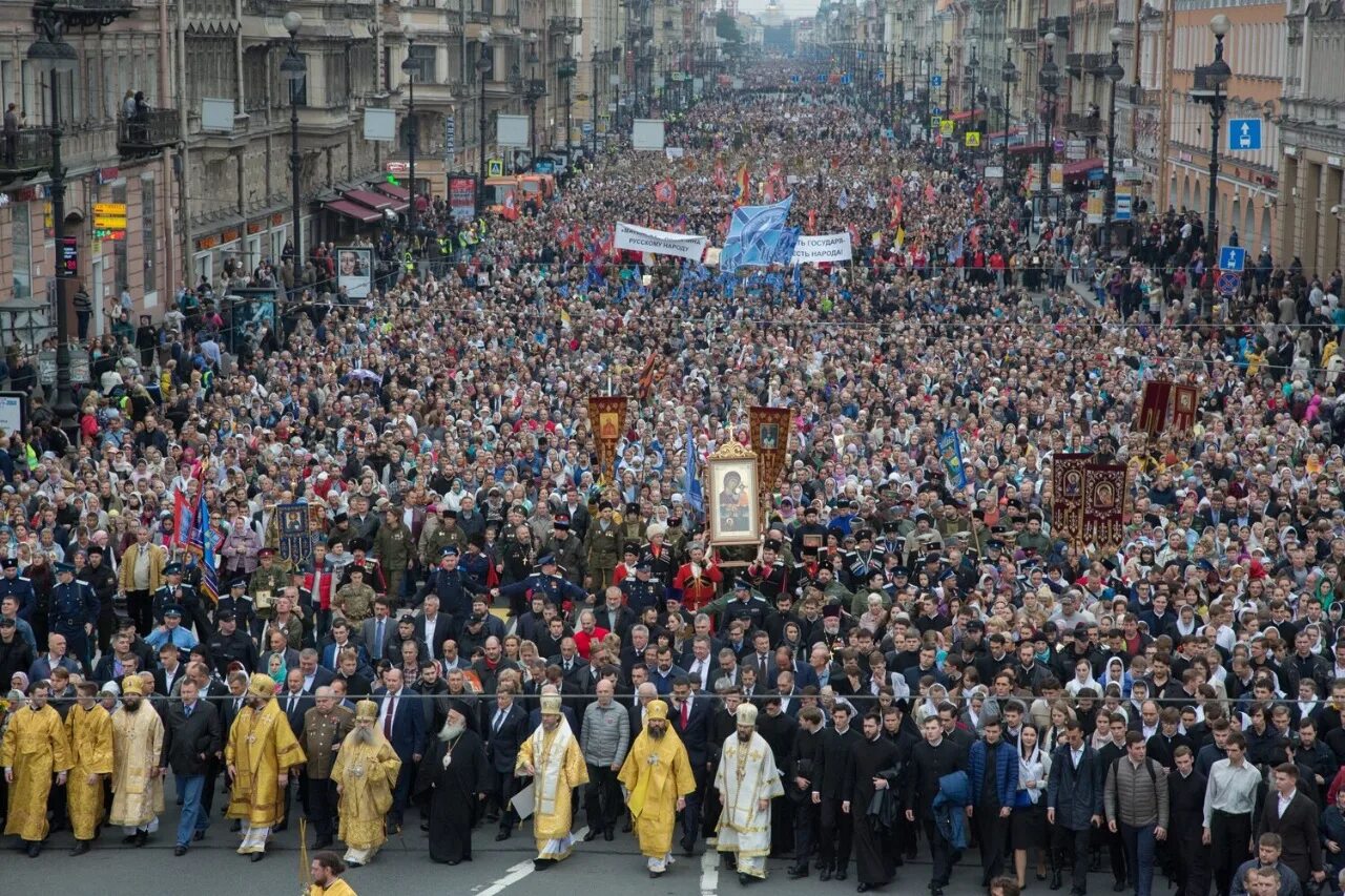 Крестный ход в питере 12 сентября. Какого числа крестный. Какого числа крестный. Крестный ход 2022. Православная пасха крестный ход.