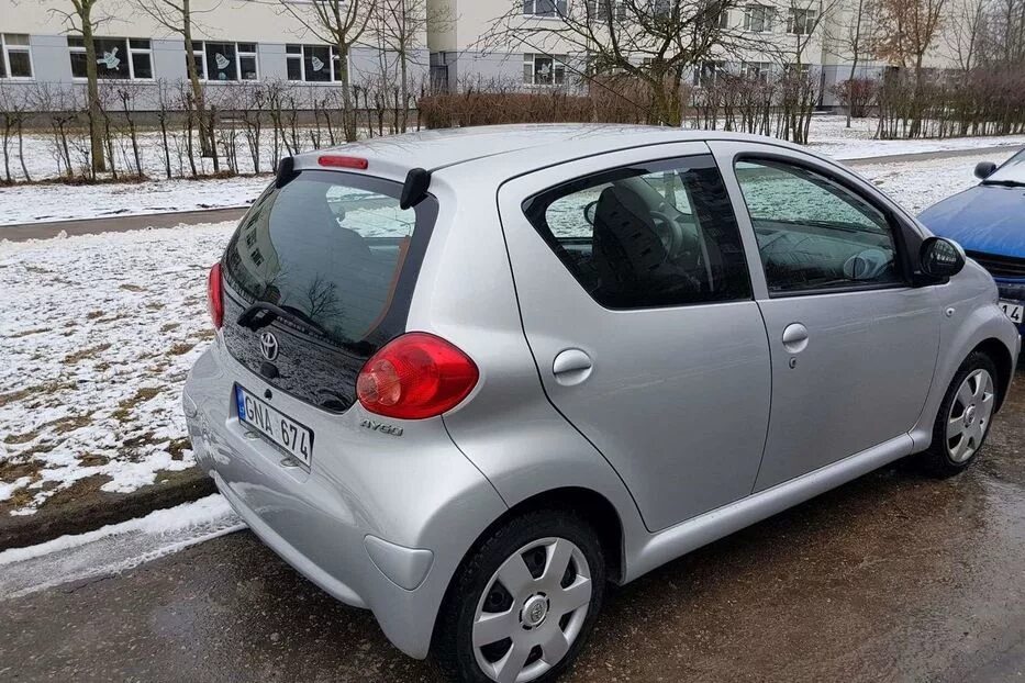 2008 года выпуска. Toyota aygo 2008. тойота ауго 2008. тойота айго 2008 фото. тойота ауго 2008 видео.