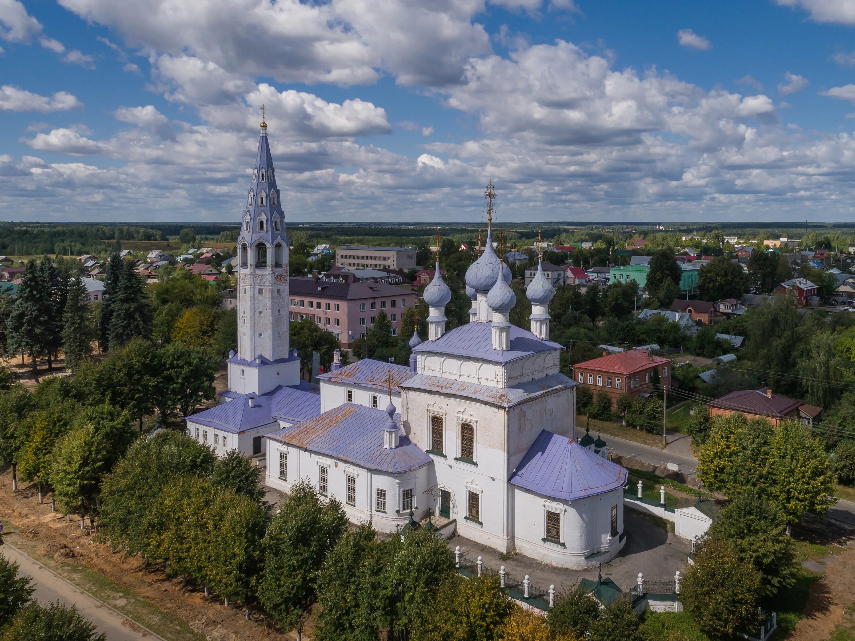 Малые города ивановской. Крестовоздвиженский храм в пос. Палех.. Г Палех Ивановская область. Церковь в Палехе Ивановская область.