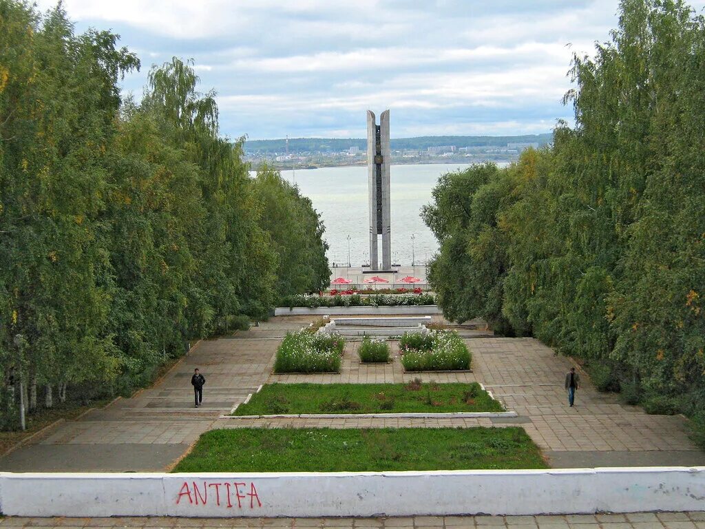 Город куда ни