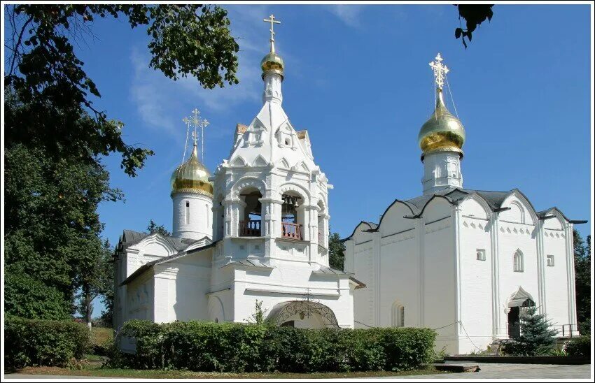 трапезная палата церковь сергия радонежского сергиев посад. храм воскресения христова сергиев посад. церковь сергия радонежского сергиев посад. подворье троице-сергиевой лавры, сергиев посад. храм воскресение христовосергиев пасад.
