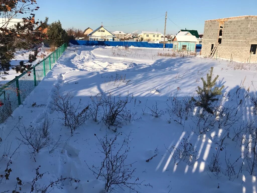 Поселок большой Исток Екатеринбург. Сысертский район, поселок большой Исток. Поселок Исток. Земельный участок большой Исток Екатеринбург.