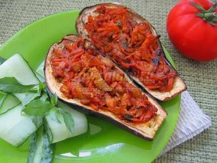Баклажан с морковью в духовке