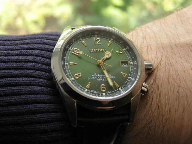 Seiko alpinist 1959. Seiko зеленый альпинист. Зеленый альпинист. Seiko alpinist зеленый. Seiko sarb017.