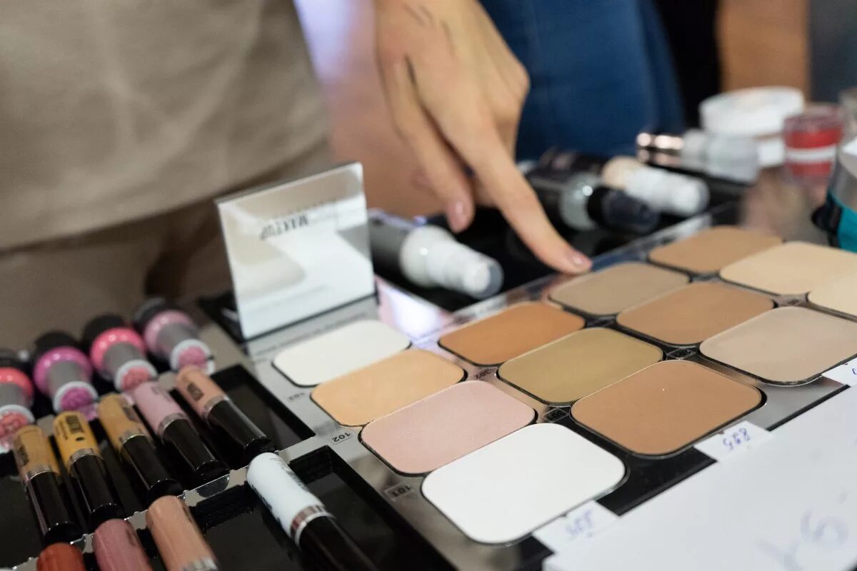 Make up pro lab. Скульптор promakeuplab 201. promakeup laboratory скульптор. пудра promakeuplab pro stage. косметика promakeup laboratory.