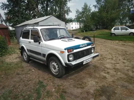 Нива 2002 года