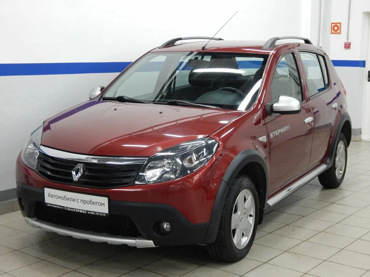 Б у автомобили в нижнем. Renault Sandero Stepway 2011 года. Сандеро степвей 2011. Сандеро степвей 2011 года. Рено Сандеро степвей 2011.