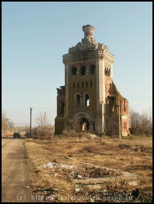 Станица ивановская краснодарский край. Церковь разрушенная в станице Ивановской. Церковь в станице Ивановской Краснодарского края. Станица Ивановская Краснодарский край Старая Церковь. Разрушенный храм Ивановская Краснодарский.